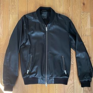 DSTLD Men’s leather bomber jacket in black